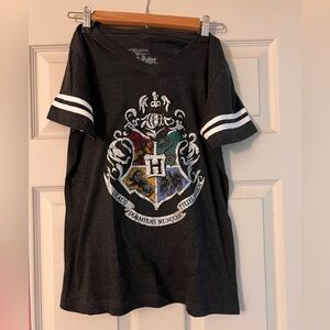 Warner Bros. Charcoal Hogwarts Crest Tee